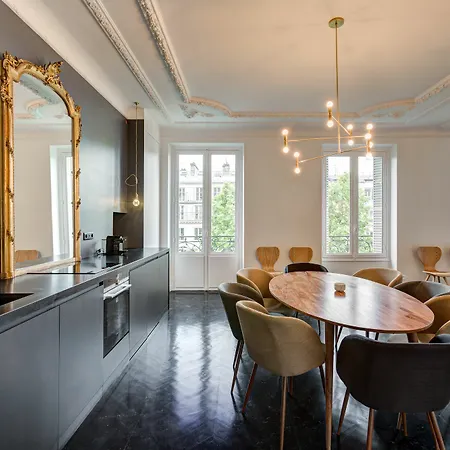 Habitat Parisien - Drouot Luxe * Paryż