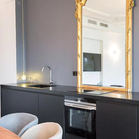 Apartment Drouot Luxe Paris