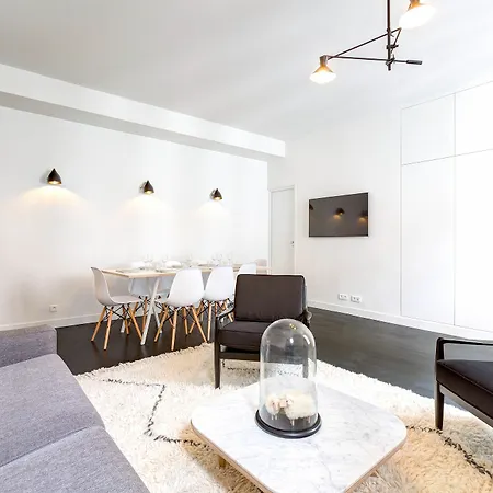 Drouot Luxe Apartment
