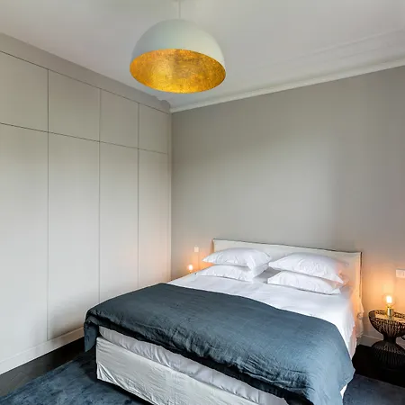 Apartment Drouot Luxe Paris